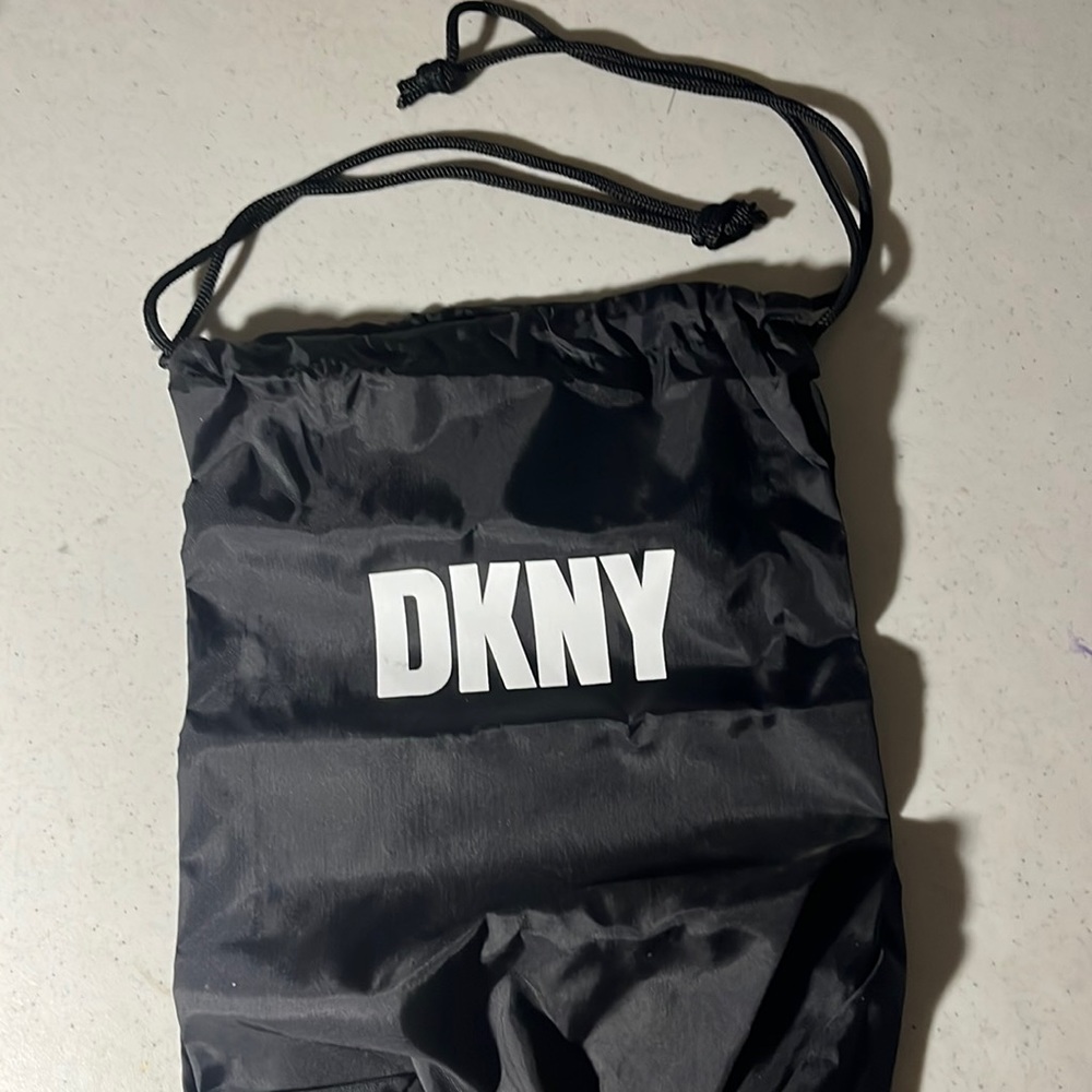 DKNY logo nylon cinch bag